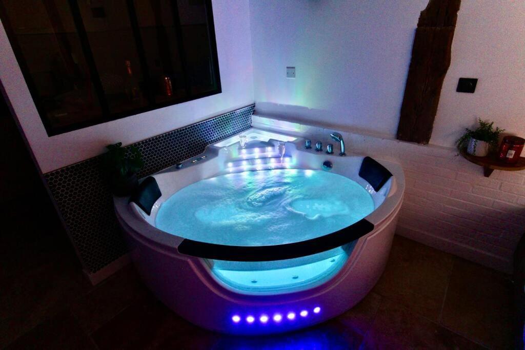 Le Spa Beauvoisine - Jacuzzi Sauna Rouen Centre Free Parking Dış mekan fotoğraf